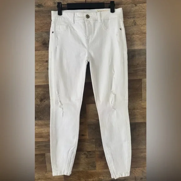 👻 Pistola White Distressed Skinny Jeans - Picture 2 of 9